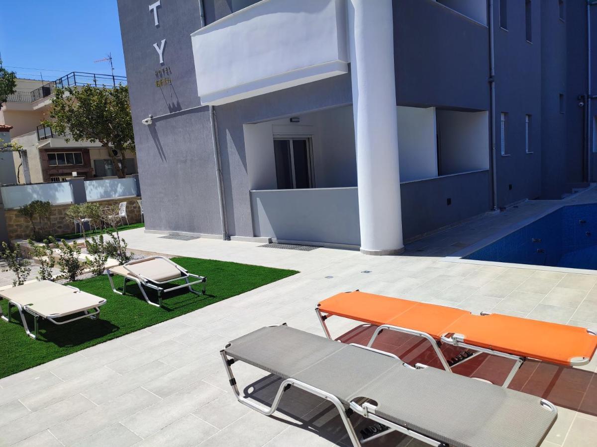 Deluxe City Hotel 하니아 외부 사진